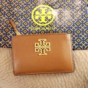 Authentic Tory Burch Britten Zip Card Case in Moose